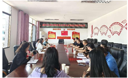 攜手共進(jìn)，守護(hù)心靈健康